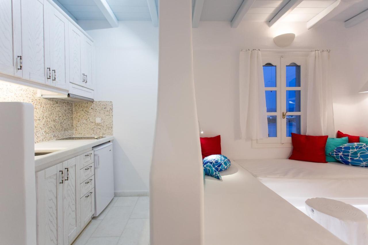Naxian Riviera Exclusive Seafront Suites, Junior Suite 阿吉奥斯普罗科皮奥斯 外观 照片