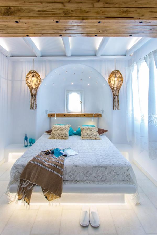Naxian Riviera Exclusive Seafront Suites, Junior Suite 阿吉奥斯普罗科皮奥斯 外观 照片